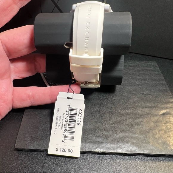 Armani Exchange Lady Banks Women's Watch Set with Luggage Tag AX7126 - Picture 5 of 6